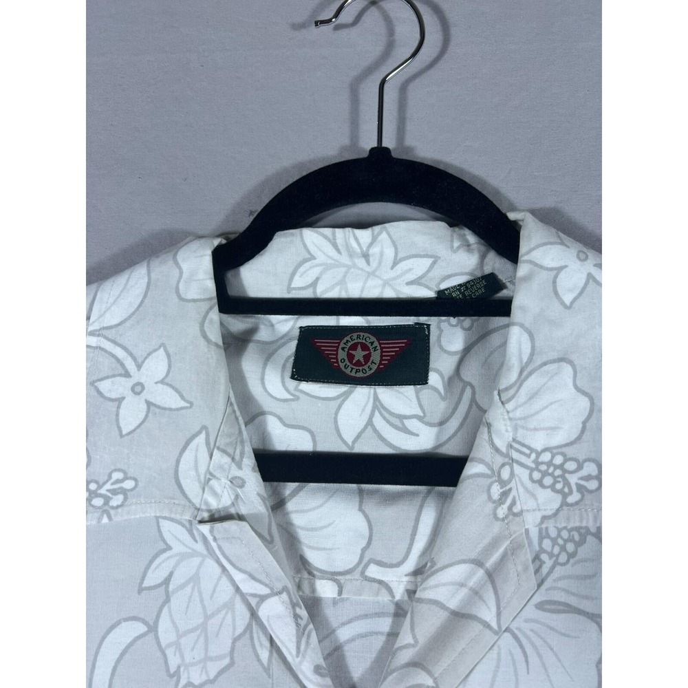 American Outpost Men's XL Floral Hibiscus Pineapple Cotton Camp Shirt Grey White - Picture 3 of 10